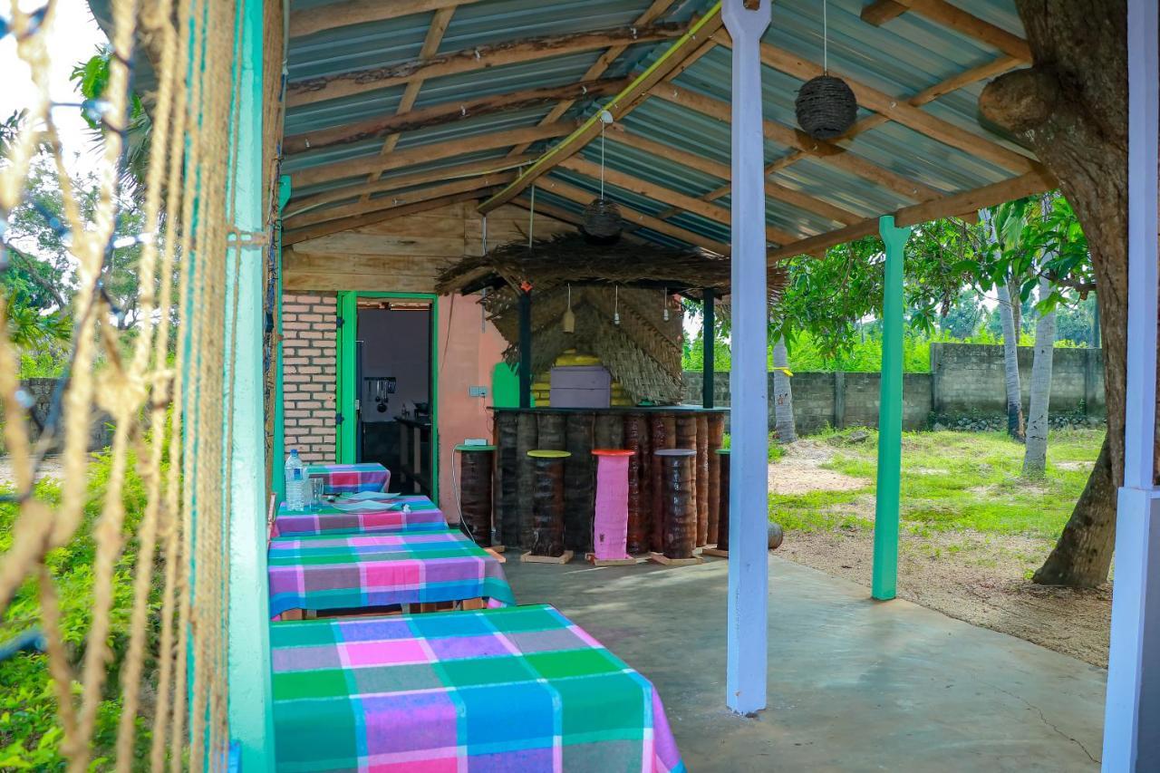 Elena Garden Resort And Restaurant Trincomalee Luaran gambar