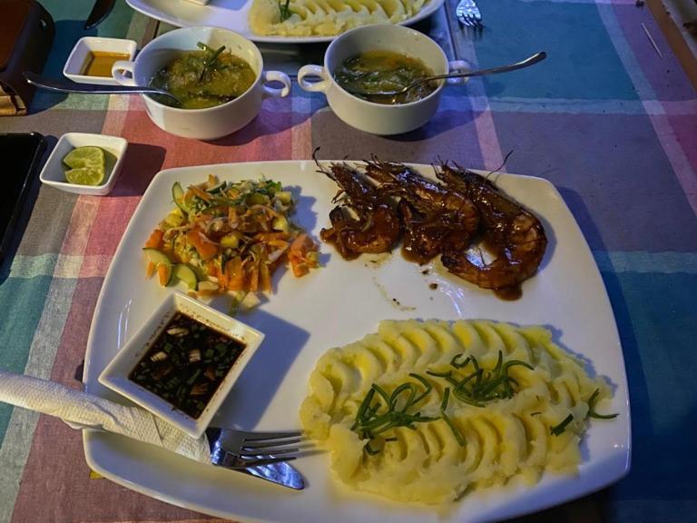 Elena Garden Resort And Restaurant Trincomalee Luaran gambar